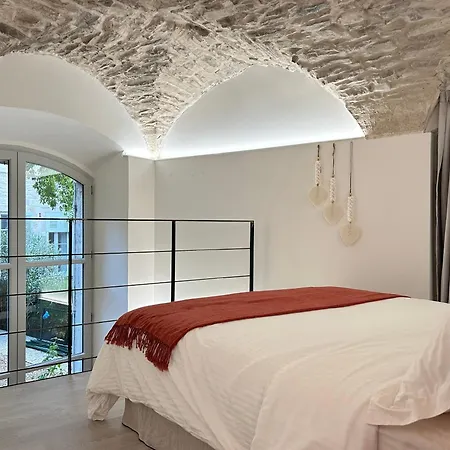 Le Pavillon Des Arenes - Jardin Et Terrasse Prives * Nimes