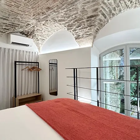 Le Pavillon Des Arenes - Jardin Et Terrasse Prives *